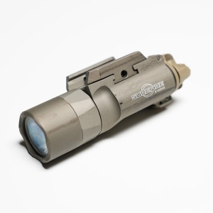 Surefire X300U-B Ultra LED 1000 Lümen Tabanca Feneri