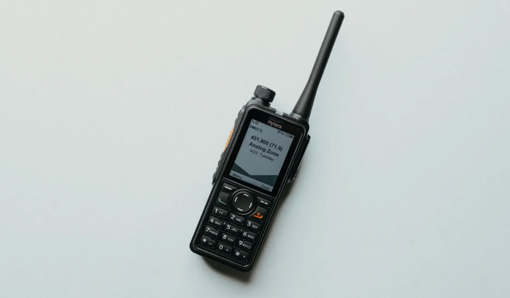 Hytera HP789 DMR UHF Dijital El Telsizi (GPS, Bluetooth, 350-470 MHz)