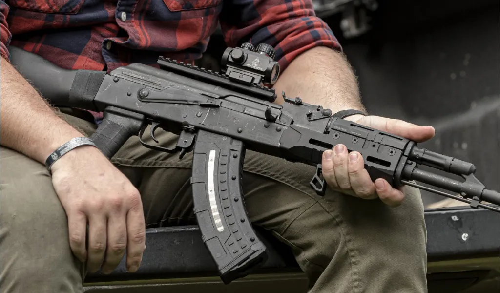 Leapers UTG Pro AKM Super Slim M-LOK El Kundağı