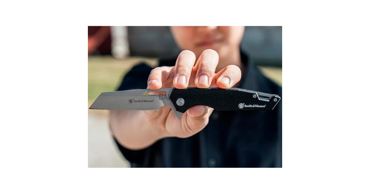Smith & Wesson Sideburn Satin Wharncliffe Çakı