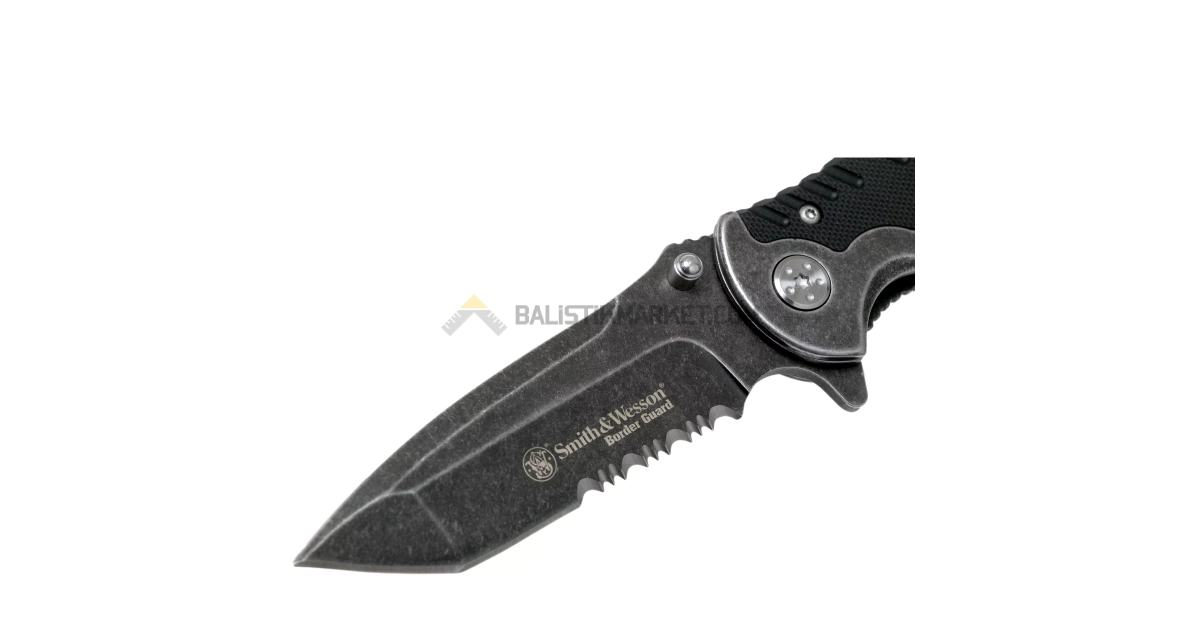 Smith & Wesson Border Guard Liner Lock Serrated Tanto Çakı