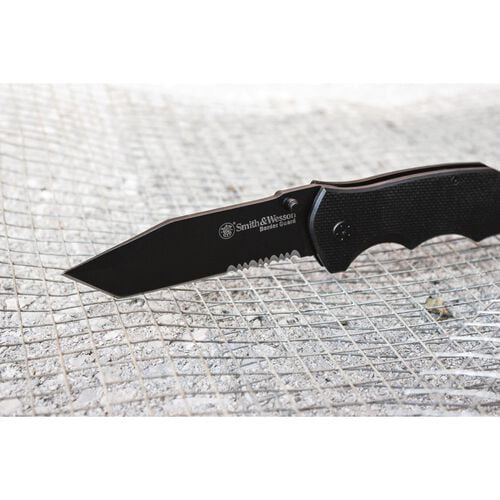 Smith & Wesson Border Guard Tanto Çakı