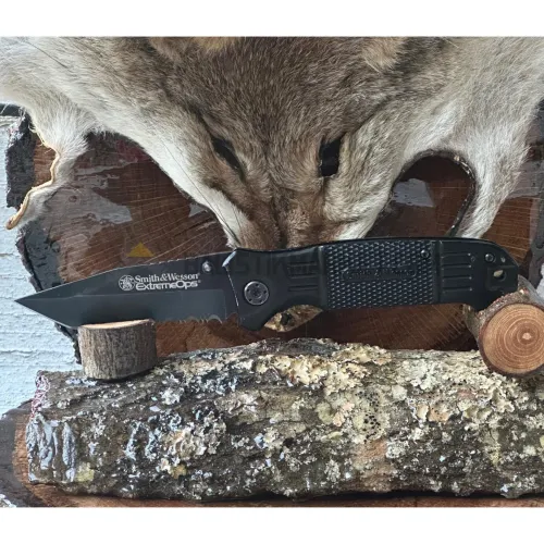 Smith & Wesson Extreme Ops Serrated Tanto Çakı