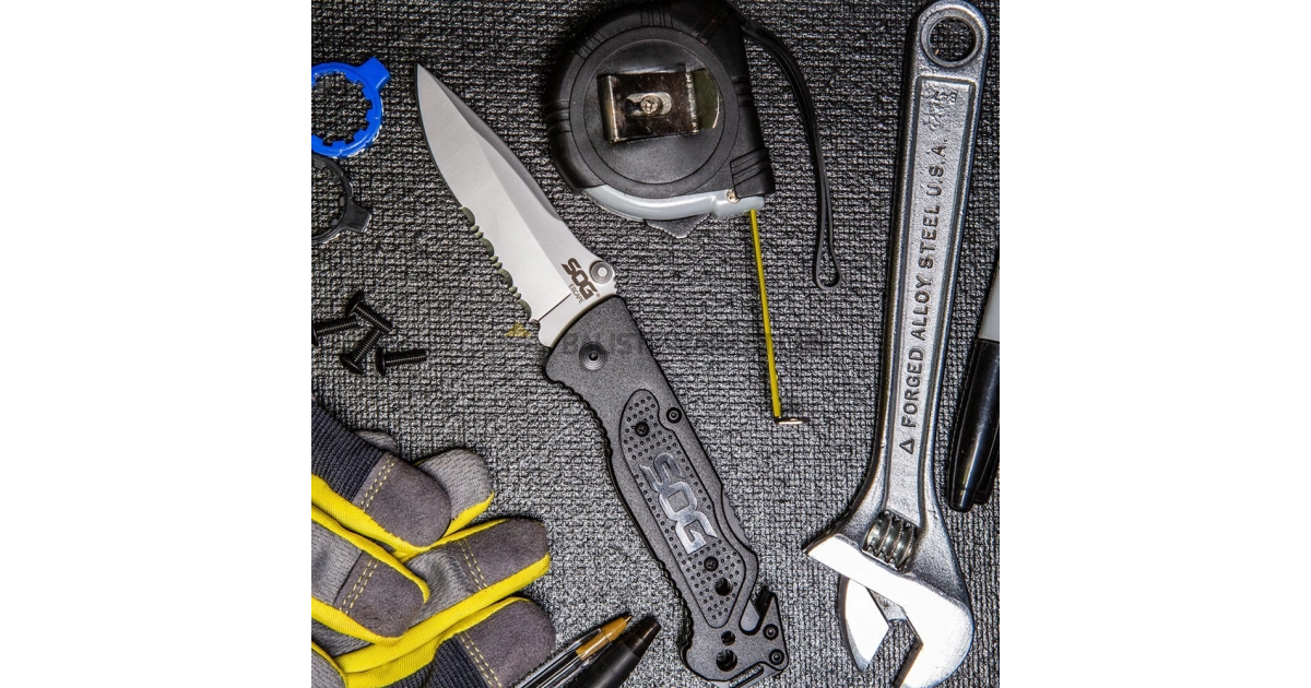 SOG FF-24 Escape Bead Blasted Çakı