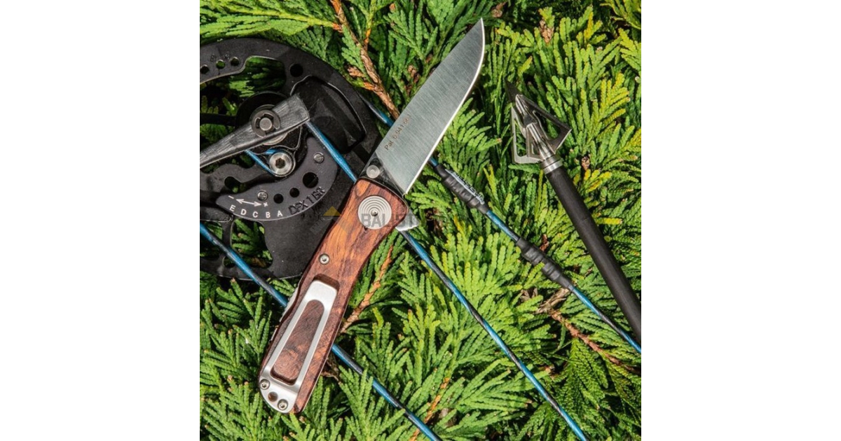SOG TWI-17 Twitch 2 Ahşap Saplı Çakı