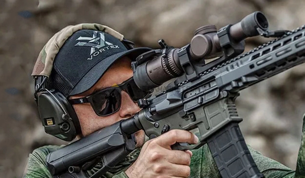 Vortex Razor HD Gen II-E 1-6x24 SFP VMR-2 (MRAD) Tüfek Dürbünü