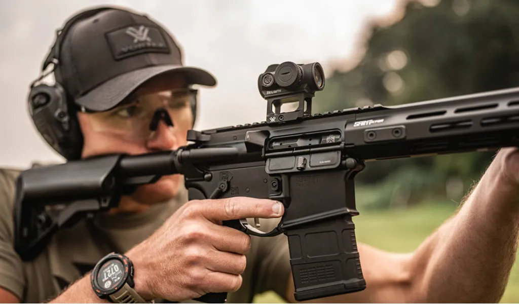 Vortex Triumph Red Dot Nişangah (2 MOA)