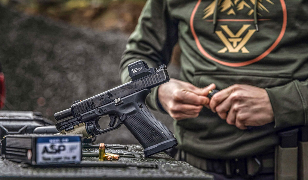 Vortex Venom Enclosed Red Dot (3 MOA)